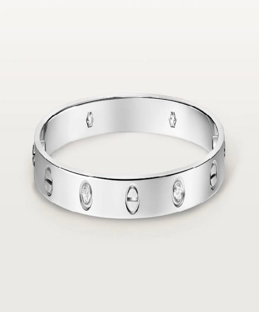 LOVE ME DIAMS BRACELET