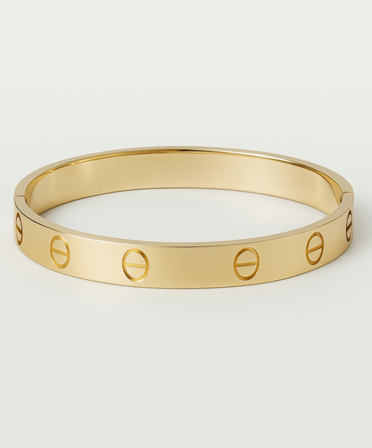 LOVE ME BRACELET