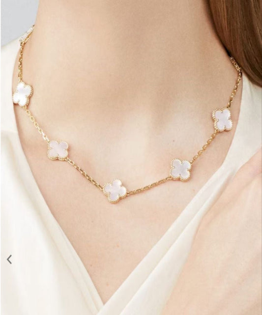 FLOWERS 10 COLLIER